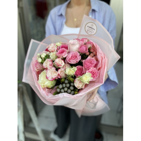Vip Soft  pembe &beyaz karma buket 14910